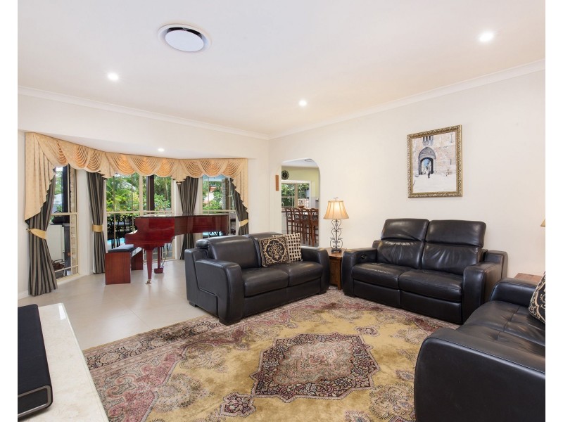 8 Hoylake Court, Cornubia QLD 4130