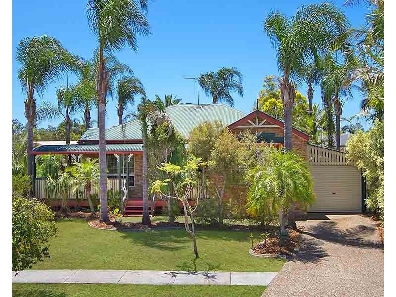 6 Tekam Crescent, Tanah Merah QLD 4128