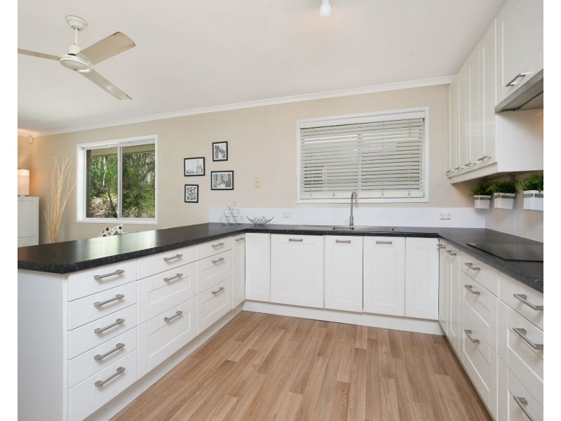 5 Oatberry Crescent, Shailer Park QLD 4128