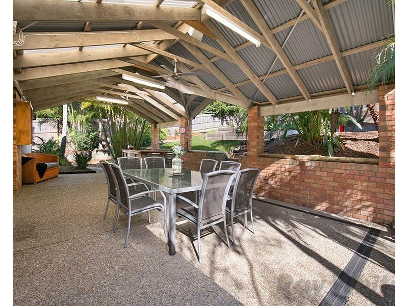 25 Narcamus Crescent, Shailer Park QLD 4128