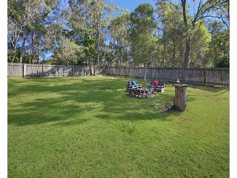 25 Narcamus Crescent, Shailer Park QLD 4128