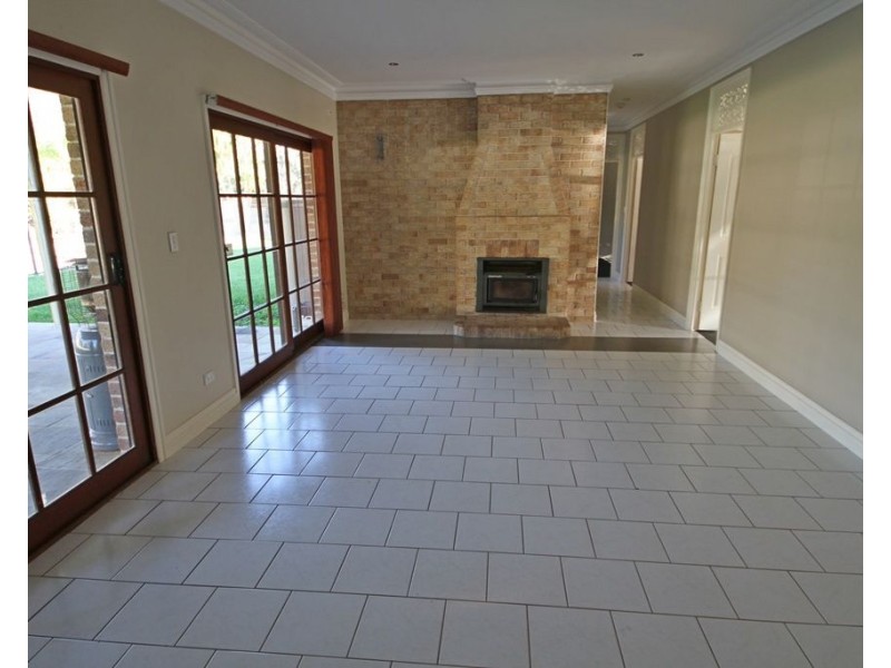 113 Teviot Road, Carbrook QLD 4130