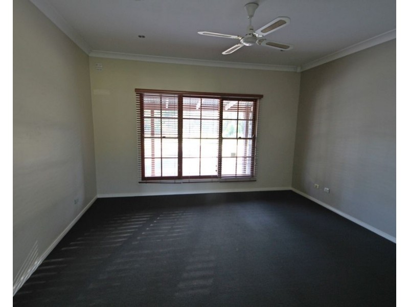 113 Teviot Road, Carbrook QLD 4130