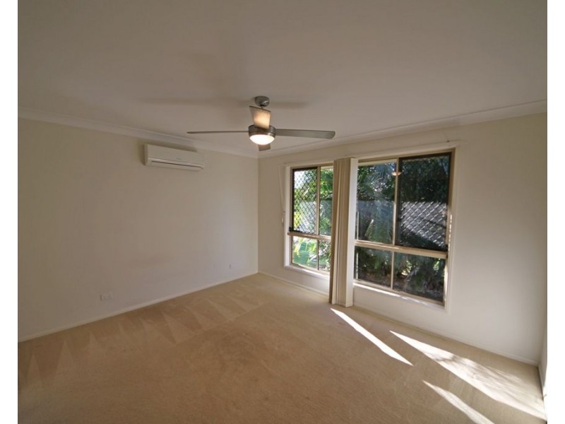 24 Easy Street, Loganholme QLD 4129