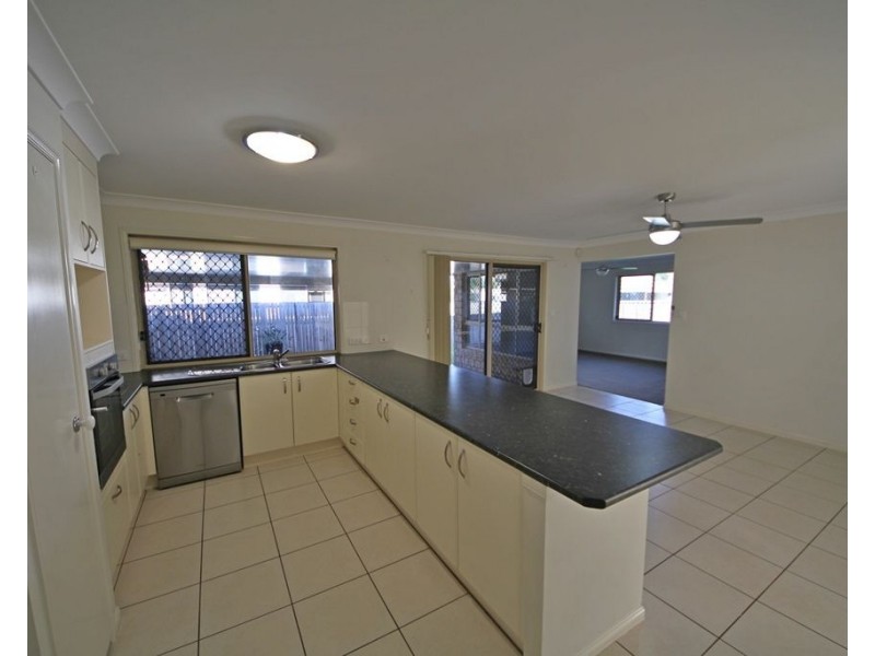 24 Easy Street, Loganholme QLD 4129