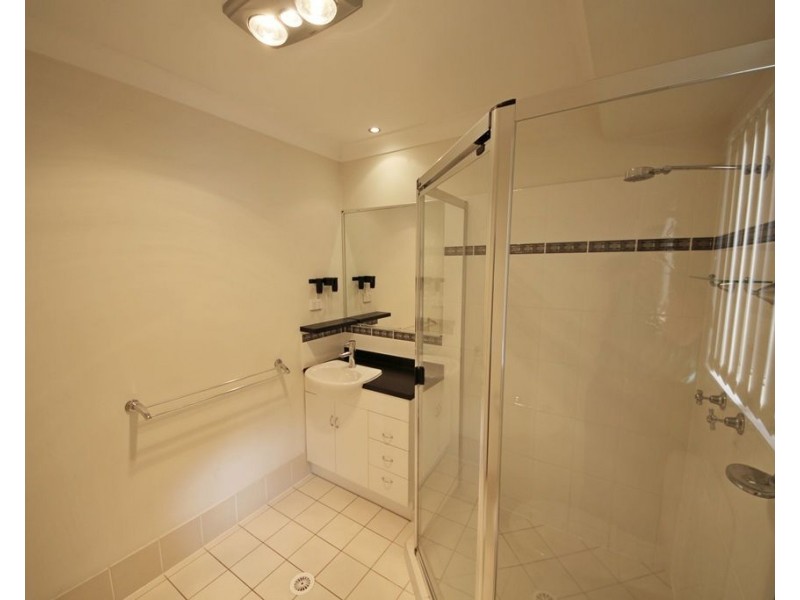 24 Easy Street, Loganholme QLD 4129