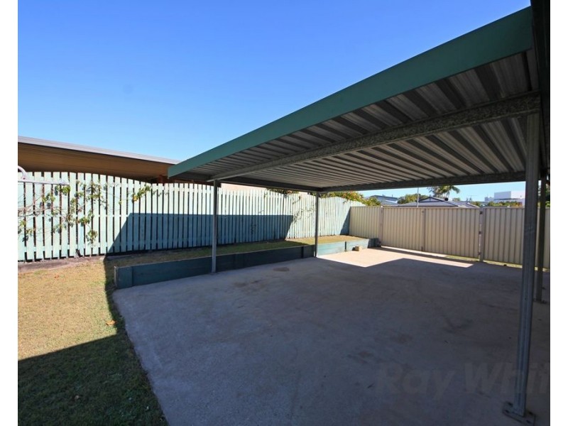 2 Staydar Crescent, Meadowbrook QLD 4131