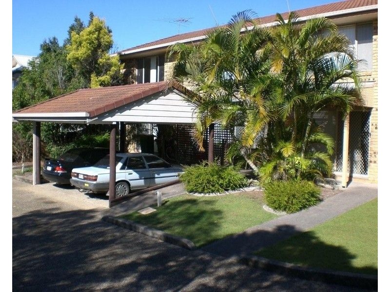 4/2 Tingi Avenue, Tanah Merah QLD 4128