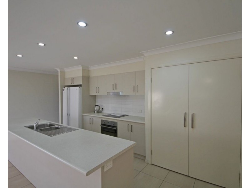 33 Lakeland Court, Loganholme QLD 4129