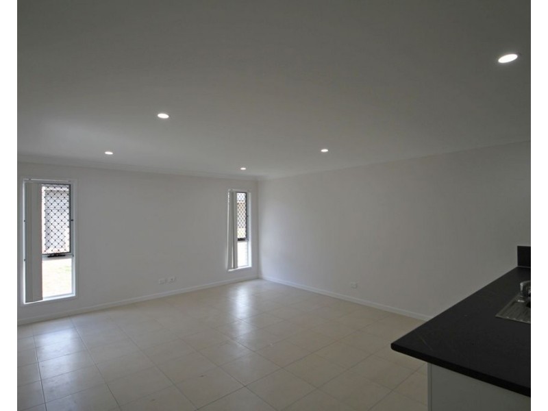 28 Haig Road, Loganlea QLD 4131