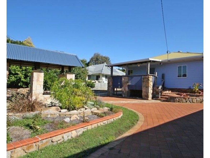 2302 Wynnum Road, Wynnum QLD 4178