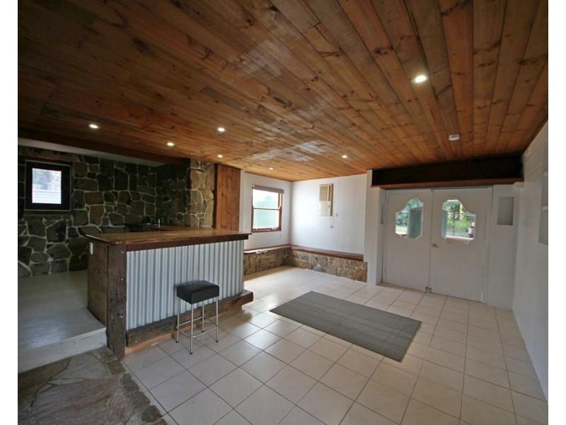 2302 Wynnum Road, Wynnum QLD 4178