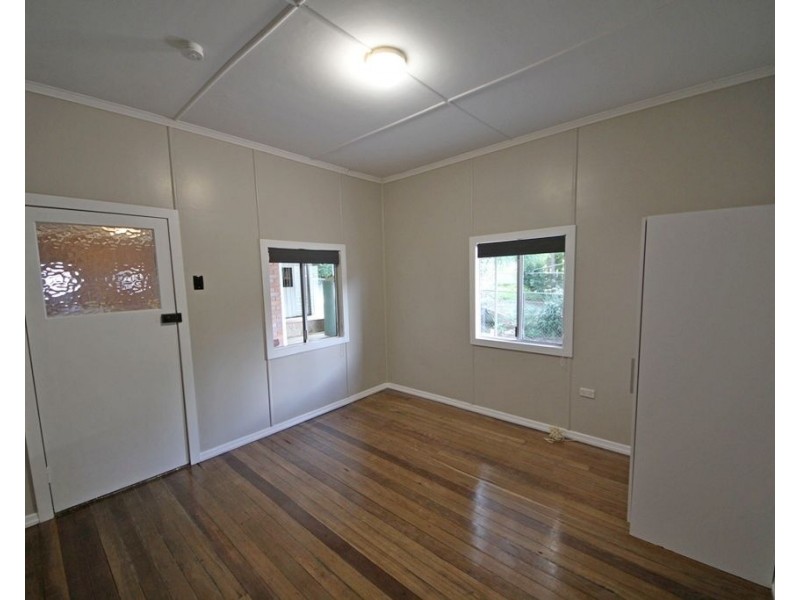 2302 Wynnum Road, Wynnum QLD 4178