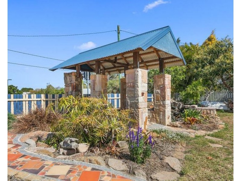 2302 Wynnum Road, Wynnum QLD 4178