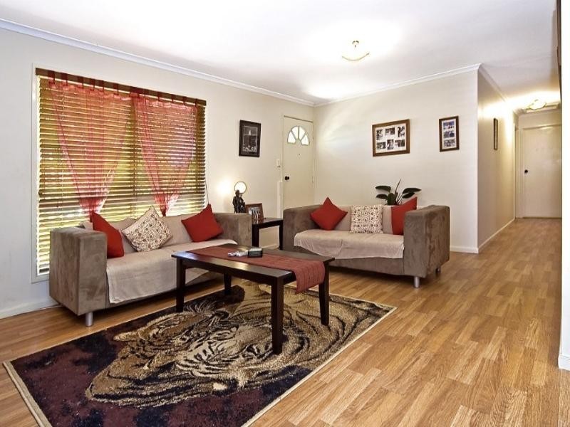 Crestmead QLD 4132