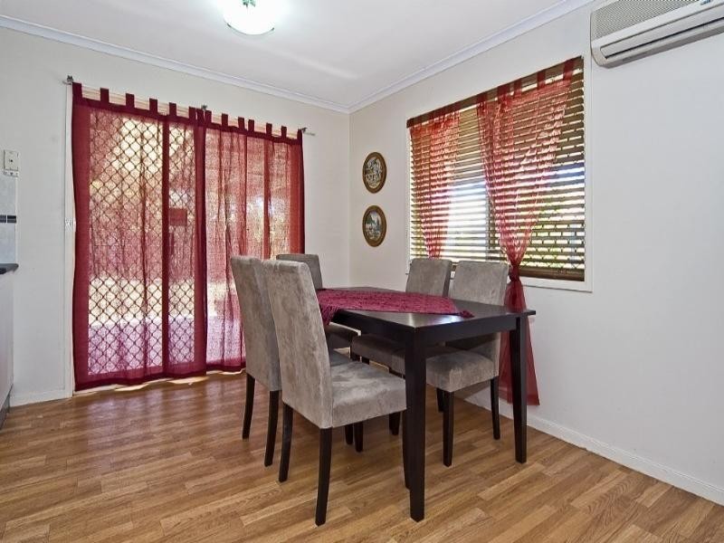 Crestmead QLD 4132