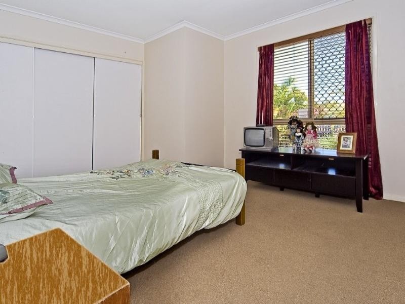 Crestmead QLD 4132