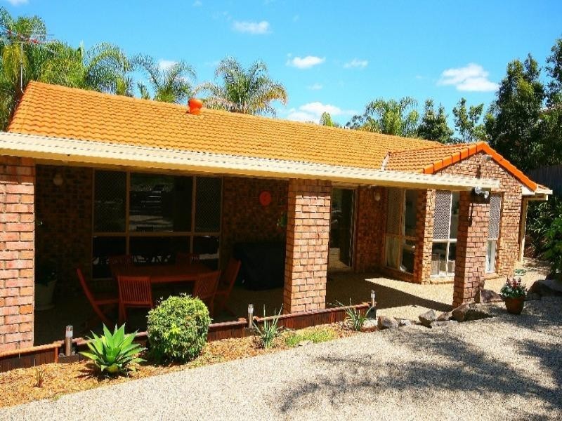 354 Chatswood Road, Shailer Park QLD 4128