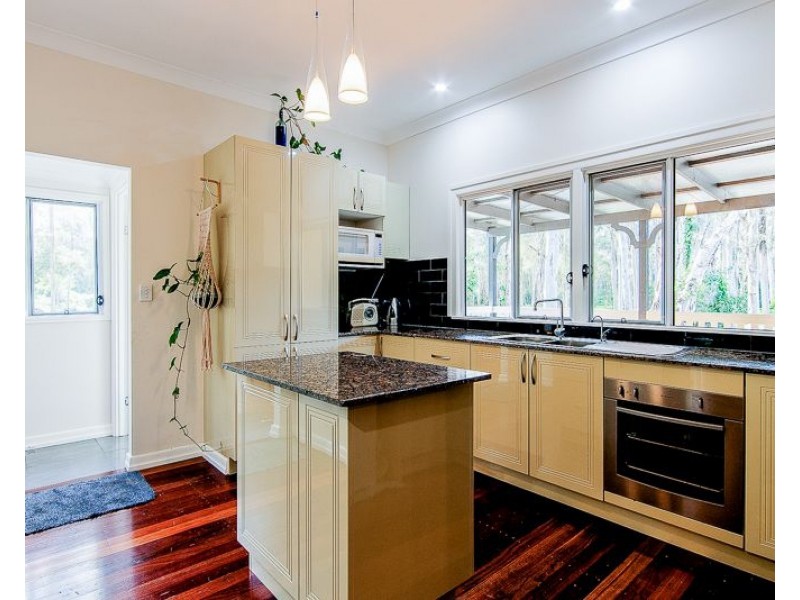 28 Fischer Road, Carbrook QLD 4130