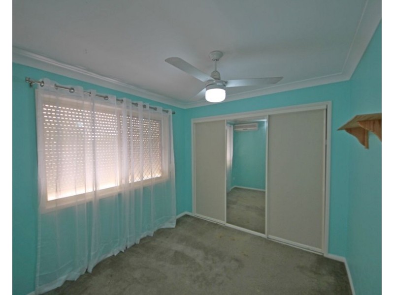 6 Pantai Place, Tanah Merah QLD 4128