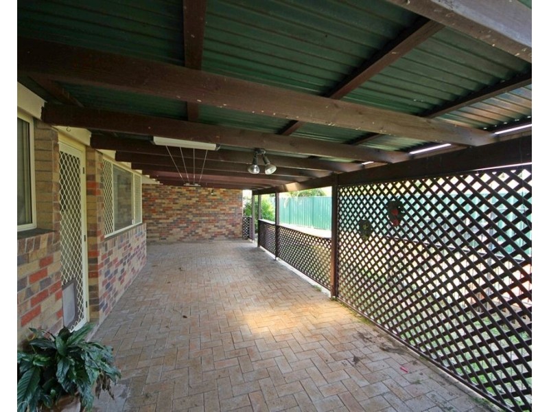 6 Pantai Place, Tanah Merah QLD 4128