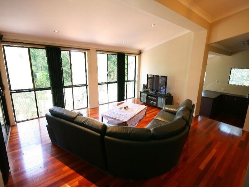 33 Boxer Avenue, Shailer Park QLD 4128