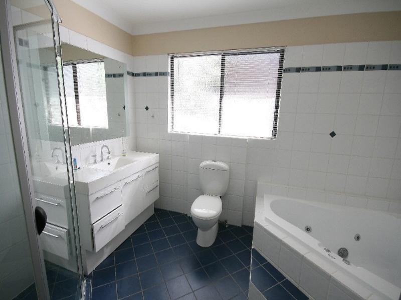 33 Boxer Avenue, Shailer Park QLD 4128