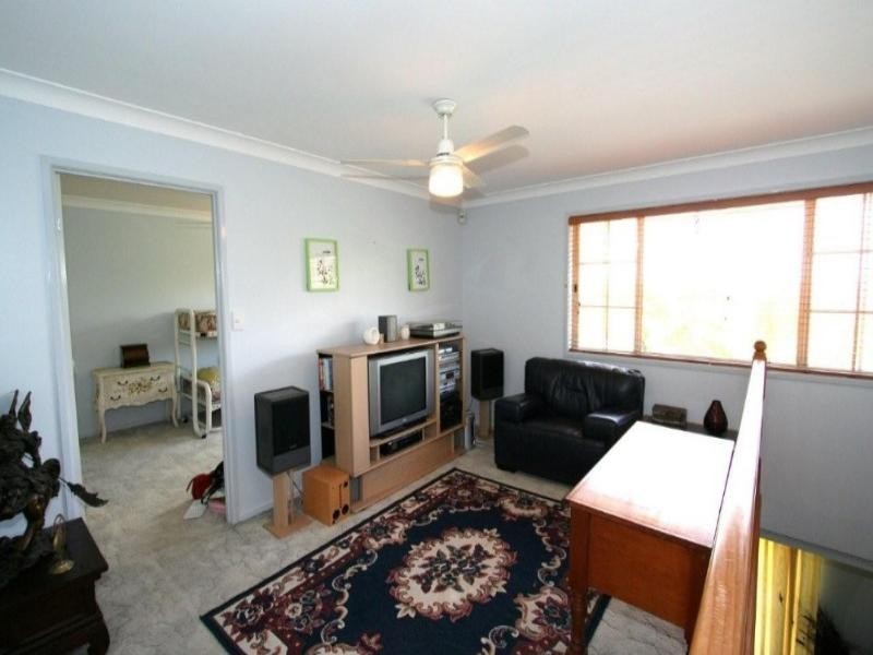15 Kabang Court, Tanah Merah QLD 4128