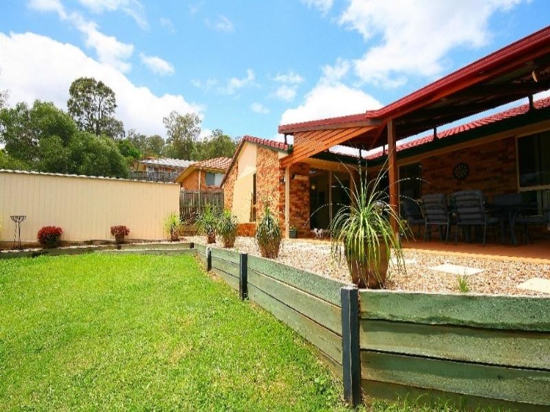 6 Sundar Crescent, Tanah Merah QLD 4128