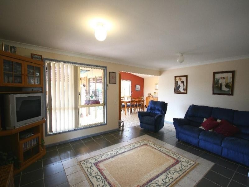 6 Sundar Crescent, Tanah Merah QLD 4128