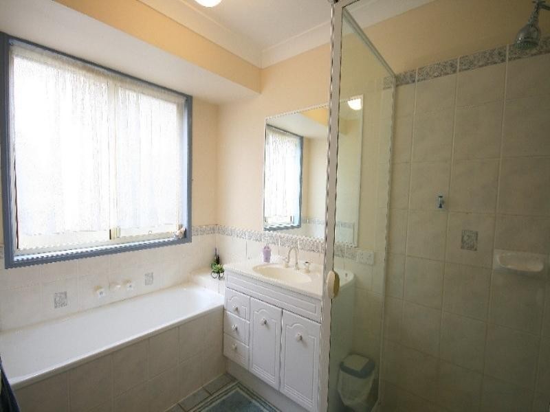 6 Sundar Crescent, Tanah Merah QLD 4128