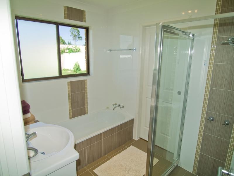 10 Mahonia Court, Crestmead QLD 4132