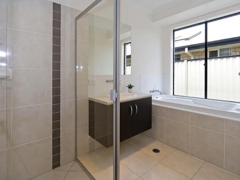 53 Constellation Drive, Loganholme QLD 4129