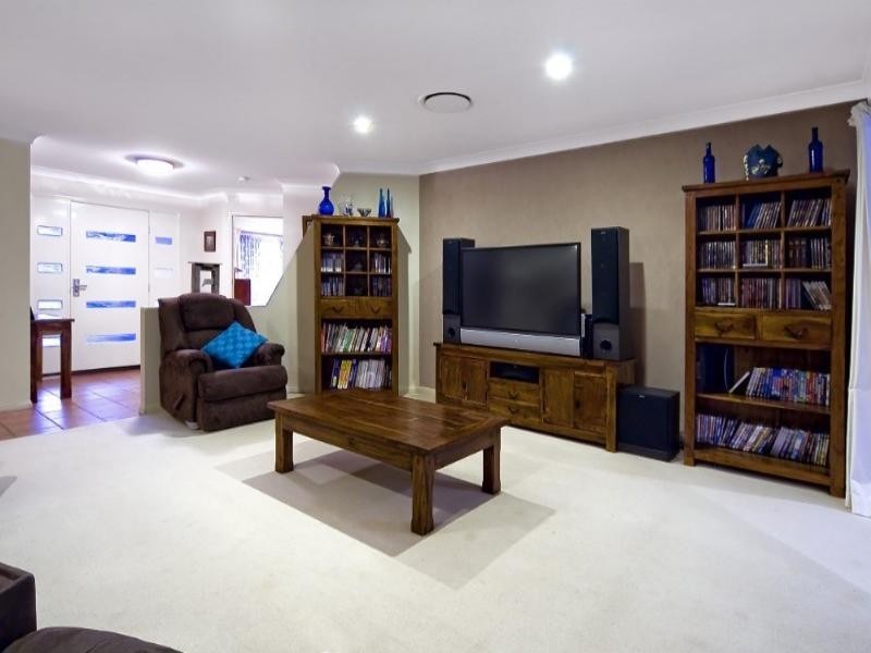 216 Parkview Crescent, Cornubia QLD 4130