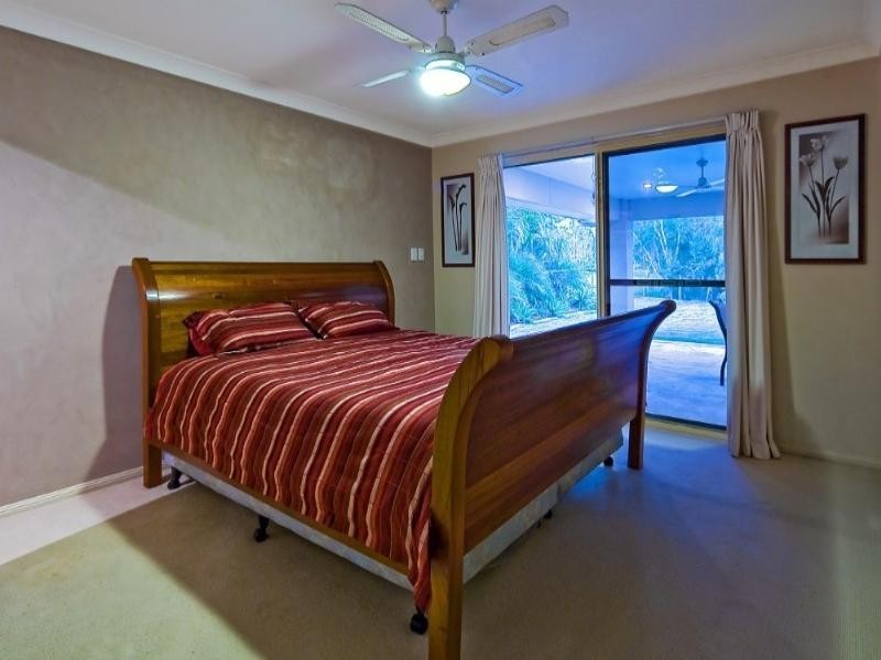 216 Parkview Crescent, Cornubia QLD 4130