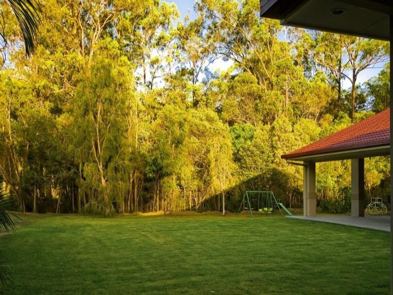 216 Parkview Crescent, Cornubia QLD 4130