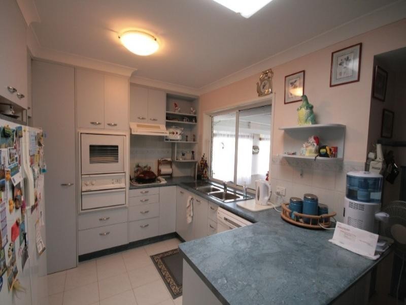 4 Lanjak Place, Tanah Merah QLD 4128