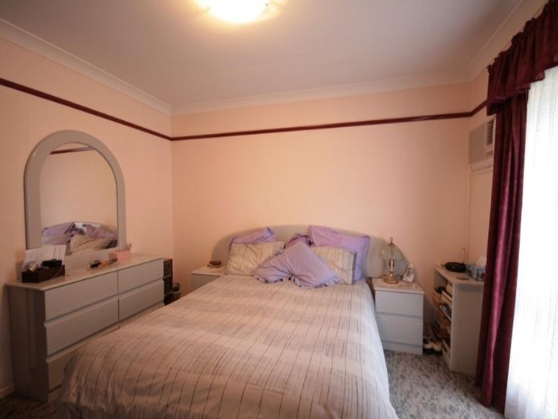 4 Lanjak Place, Tanah Merah QLD 4128