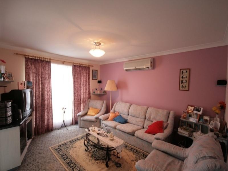 4 Lanjak Place, Tanah Merah QLD 4128