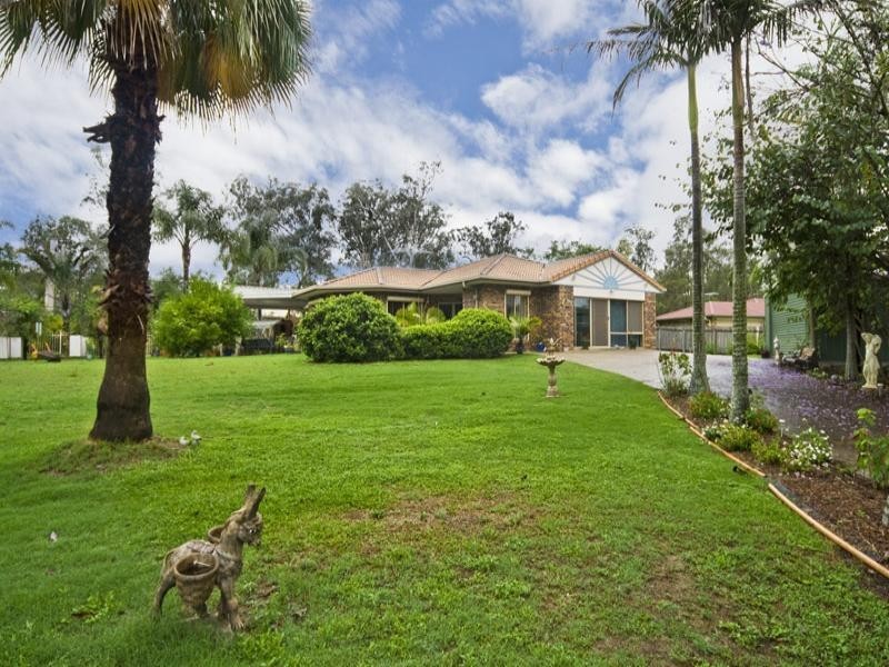 41 Cardwell Close, Munruben QLD 4125
