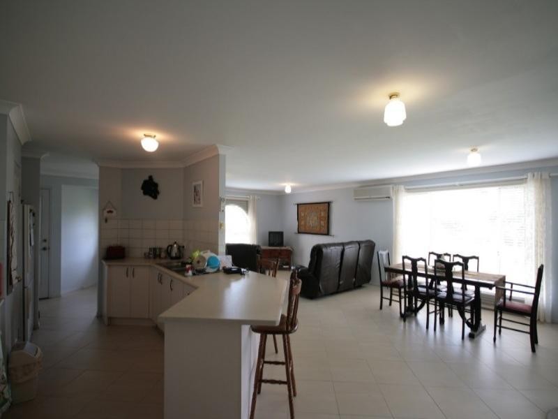 13 Perak Court, Tanah Merah QLD 4128