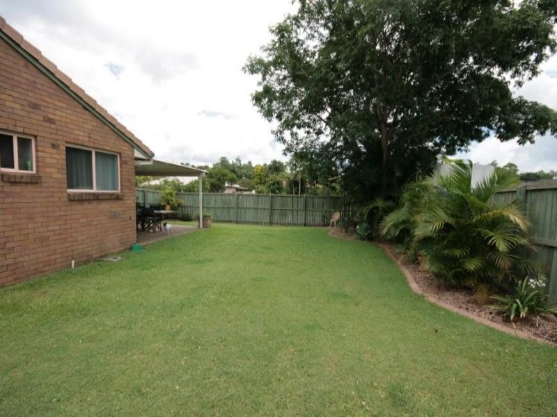 13 Perak Court, Tanah Merah QLD 4128