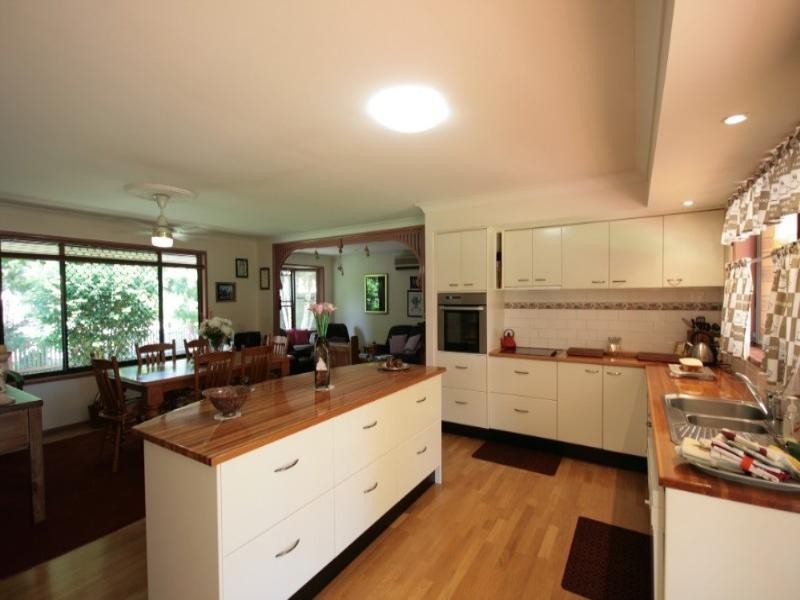 91 Springlands Drive, Slacks Creek QLD 4127