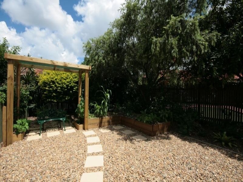 91 Springlands Drive, Slacks Creek QLD 4127