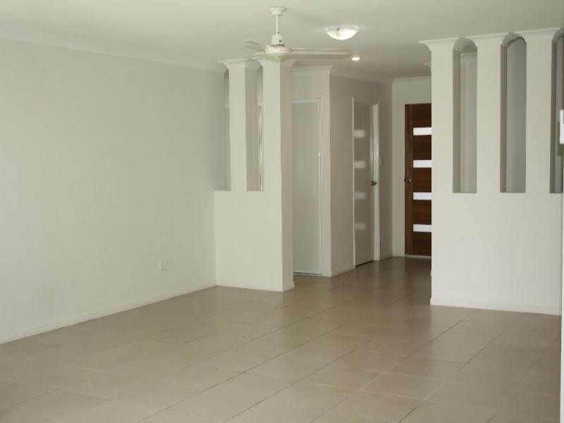29 Sewell Road, Tanah Merah QLD 4128