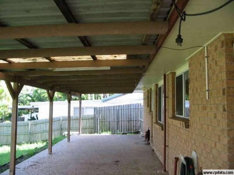 13 LIttle John Street, Daisy Hill QLD 4127