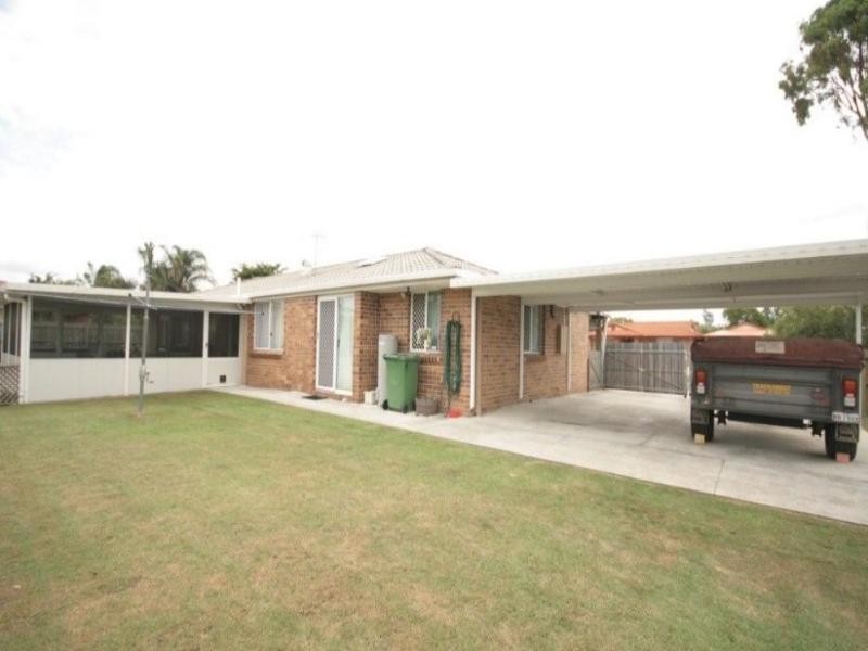 2 Jambi Court, Tanah Merah QLD 4128