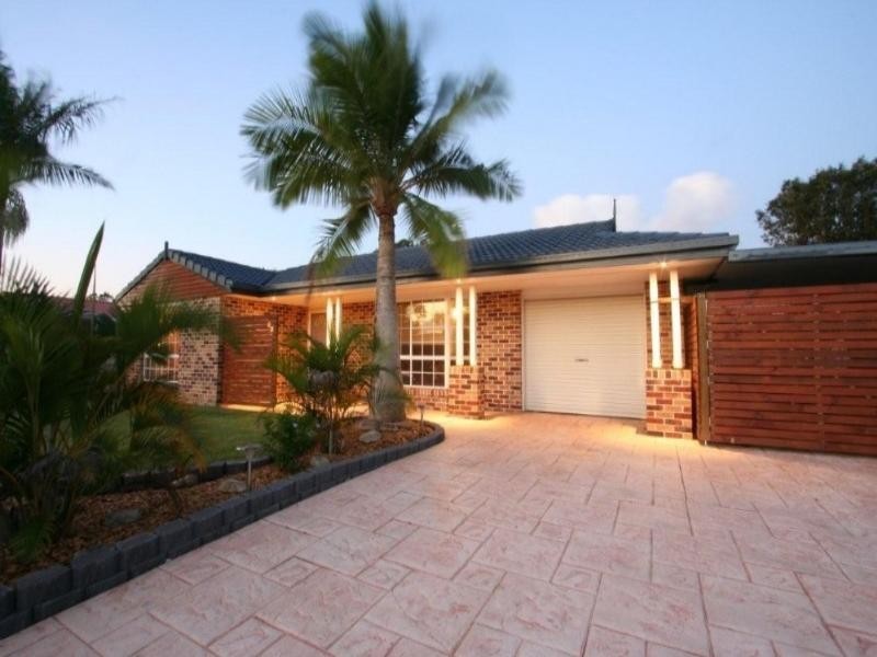 69 Hanlon Street, Tanah Merah QLD 4128