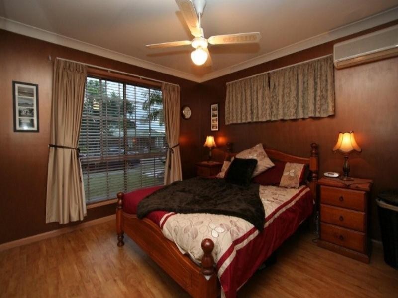 69 Hanlon Street, Tanah Merah QLD 4128