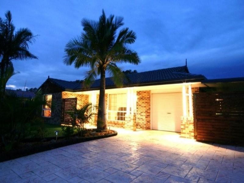 69 Hanlon Street, Tanah Merah QLD 4128